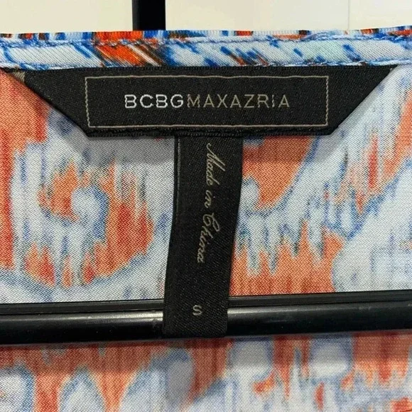 BCBGMAXAZRIA small dress colorful bohemian pattern long sleeved scoop neck dress - Picture 7 of 10